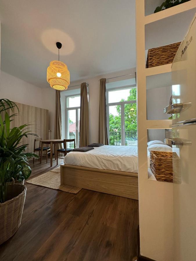 Studio Na Starej Ochocie Lejlighed Warszawa Eksteriør billede